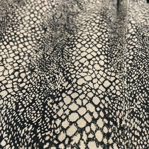 Rock & Republic Snakeskin Jeans - Picture 8 of 8